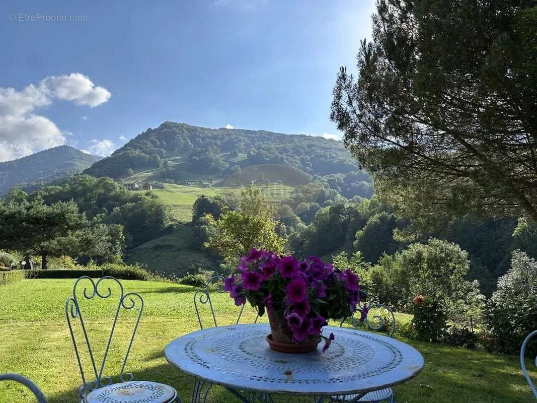 Maison à SARRANCOLIN