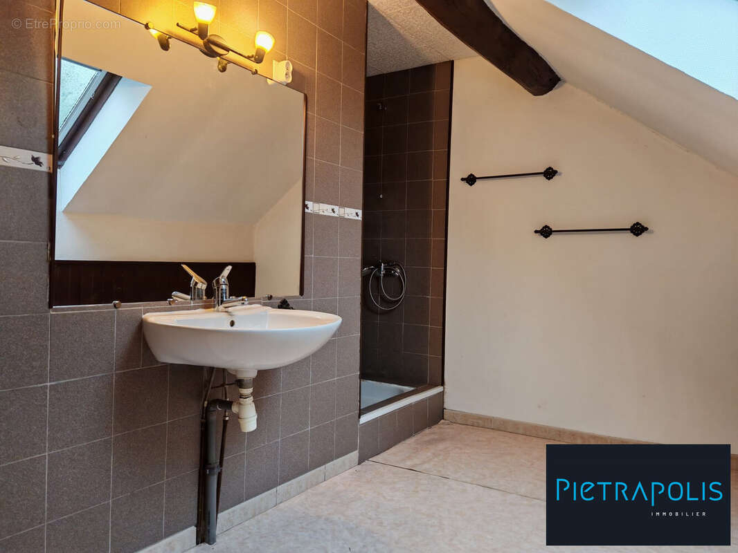 Maison 142 m² à Vanvey  - photo 9