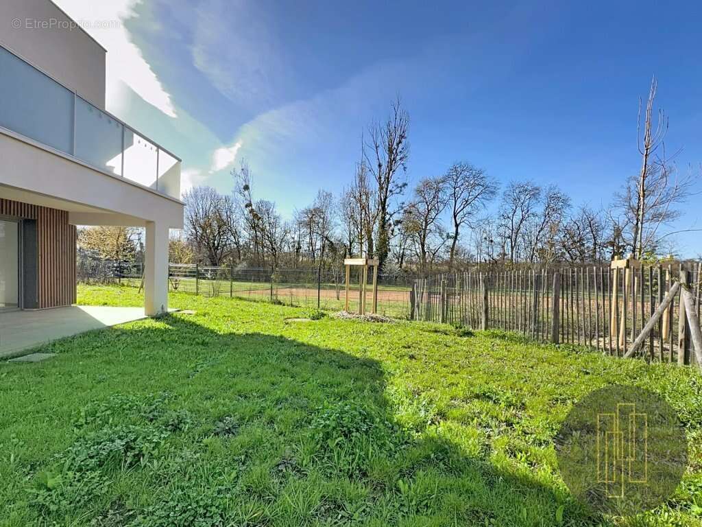 Appartement à ARNAS