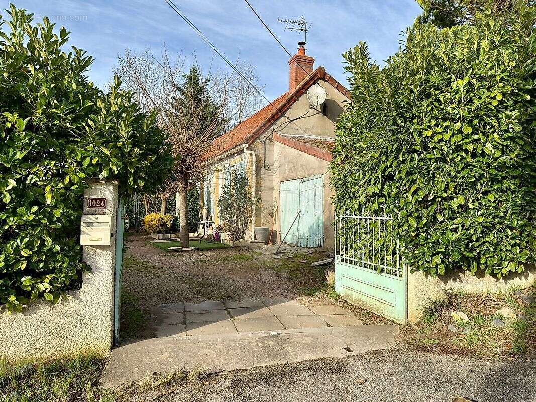 Maison à GILLY-SUR-LOIRE