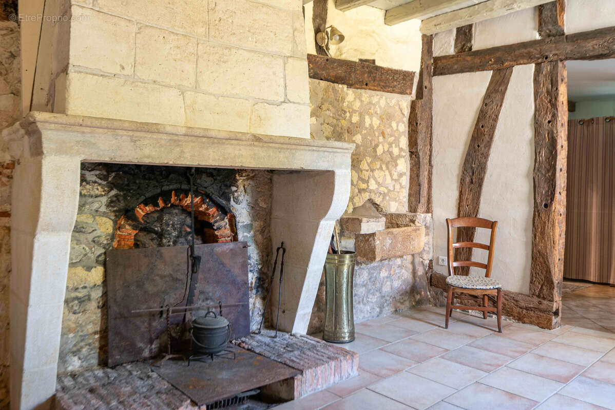 Maison xvio - 270 m2 - 5 chambres - photo 6