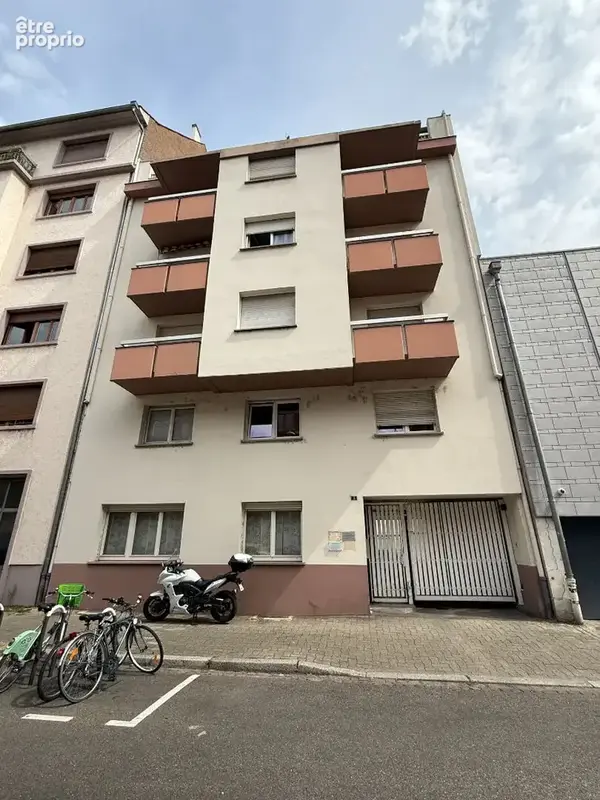 Local 74m² Strasbourg  Centre - photo 3