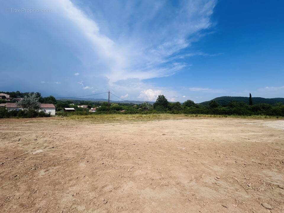 Terrain à DRAGUIGNAN