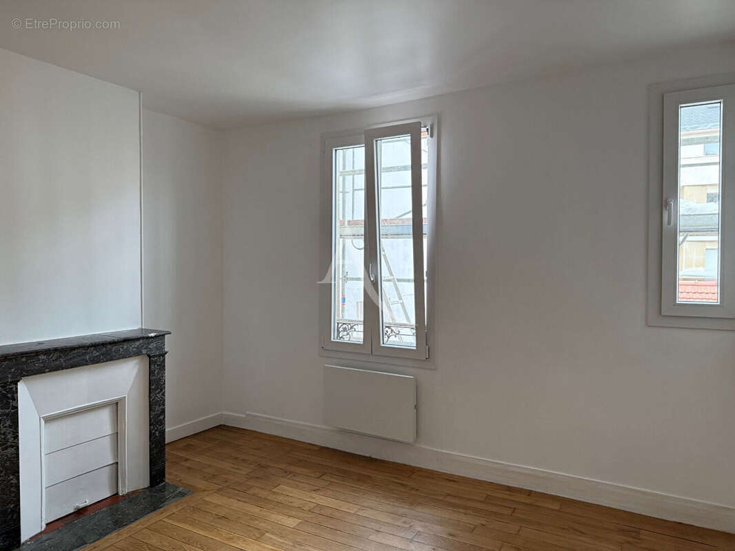 Appartement à PARIS-12E