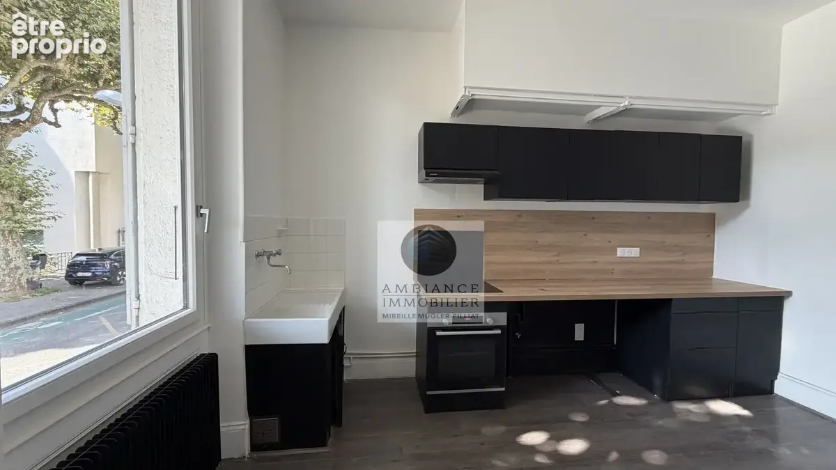 Appartement lumineux avec garage - photo 2
