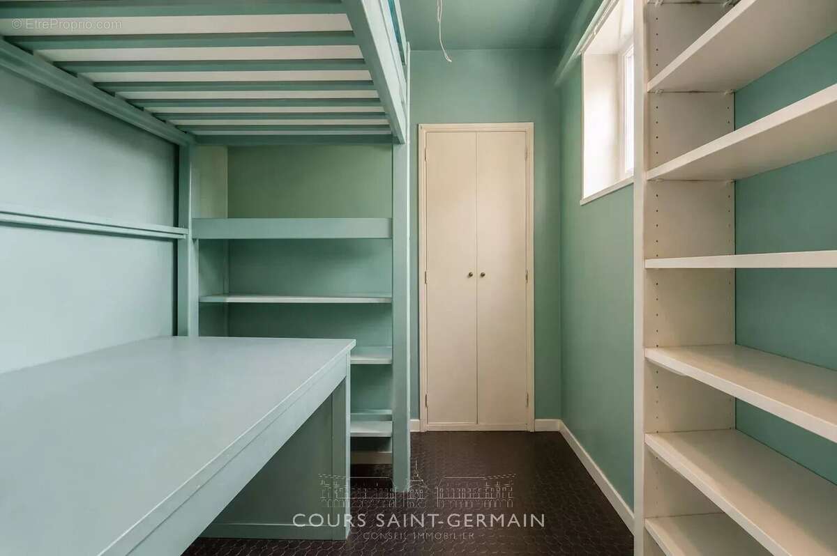 Appartement à PARIS-6E
