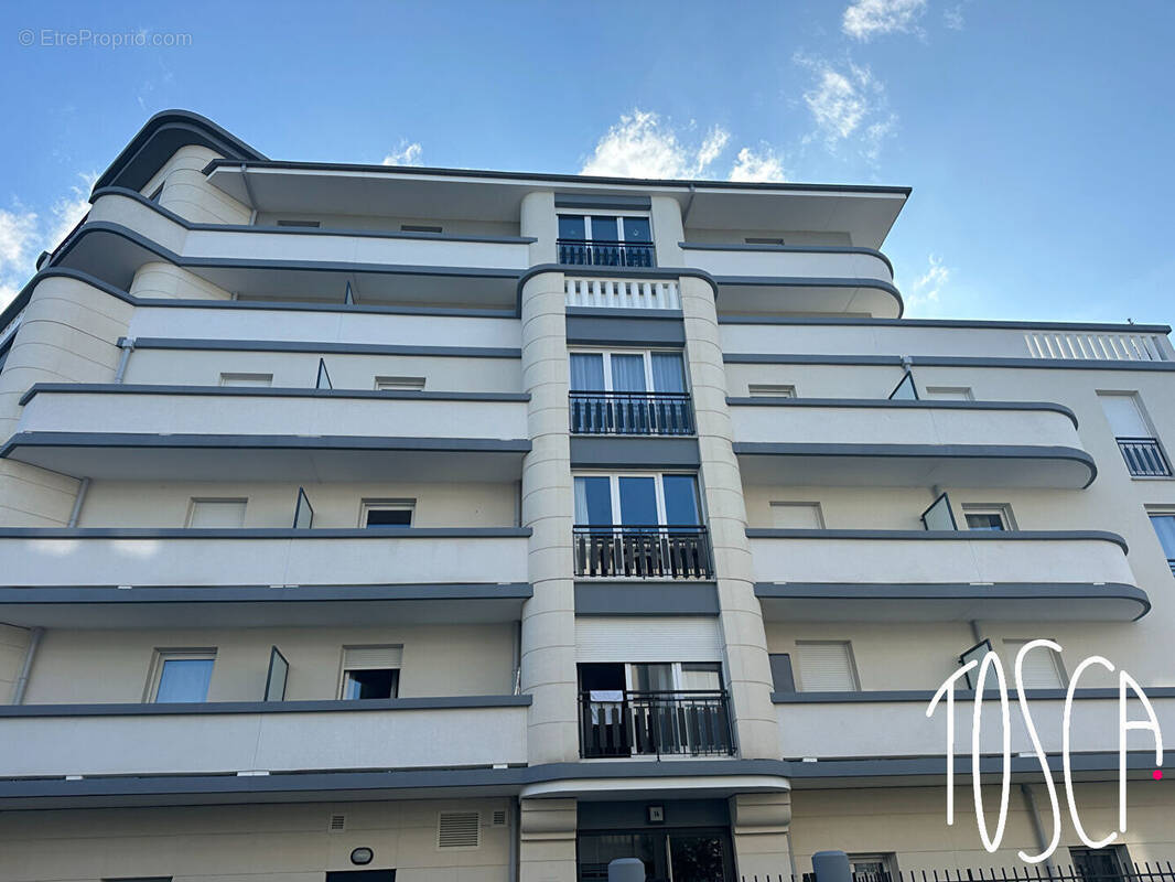 Appartement à THIAIS