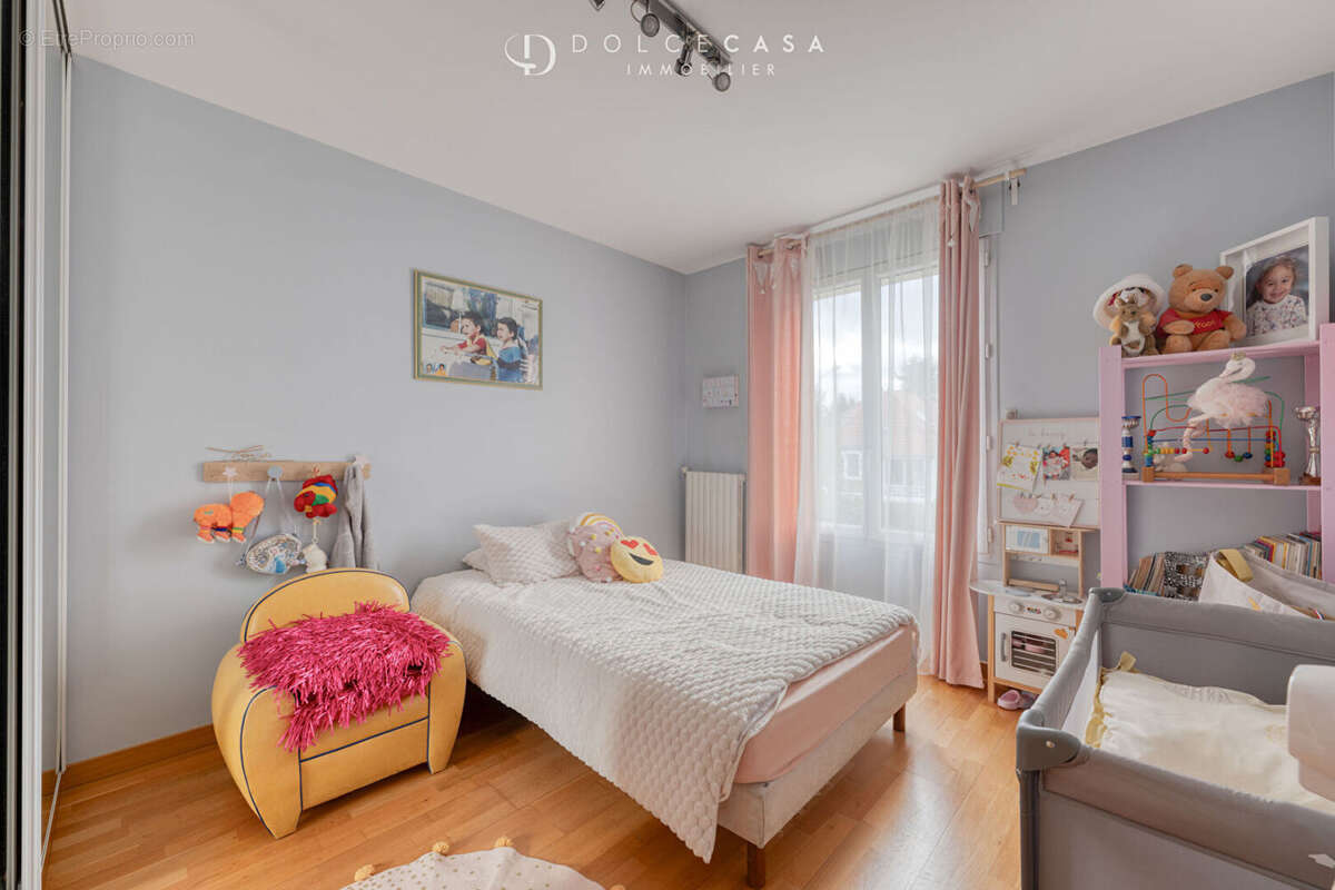 Maison à BRY-SUR-MARNE