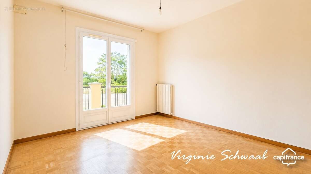 PUYOO (64)Maison familiale - 137 m2 - 6 chambres - sous-sol - 2 600 m2 de terrain clos - photo 13