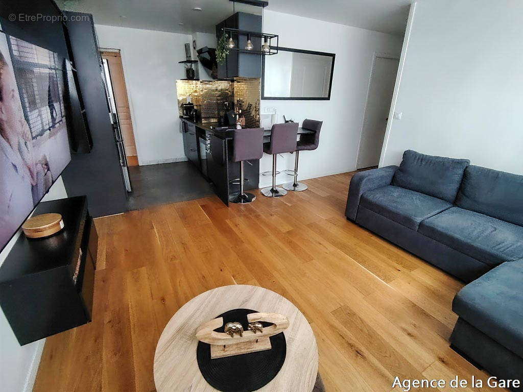 Appartement à CARRIERES-SUR-SEINE