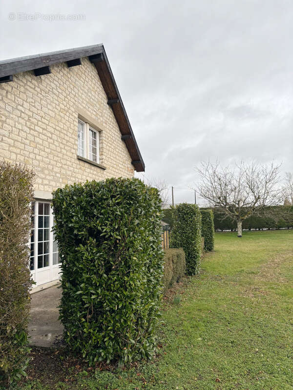 Foucherans, maison familiale authentique et chaleureuse - photo 13