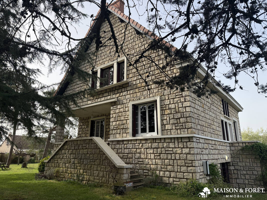 Maison à OUZOUER-SUR-LOIRE