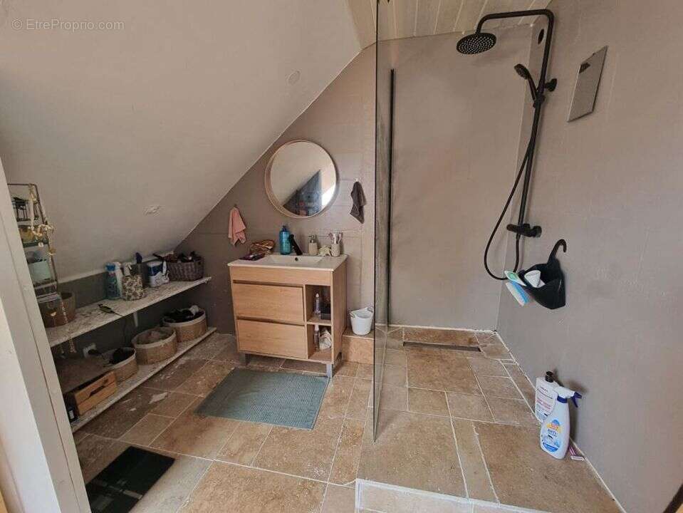 Maison à TOURVILLE-SUR-ODON