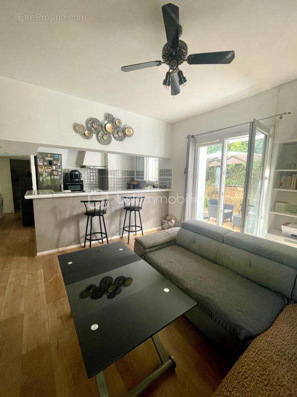 Maison à SIX-FOURS-LES-PLAGES