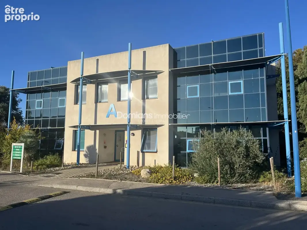 Commerce 380 m² à vendre à Toulouges (66350) - photo 2