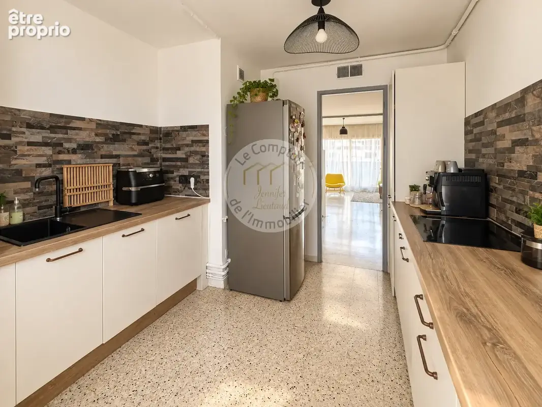 La bruyere : t4/5 de 98,28 m2 lumineux avec balcon - photo 4