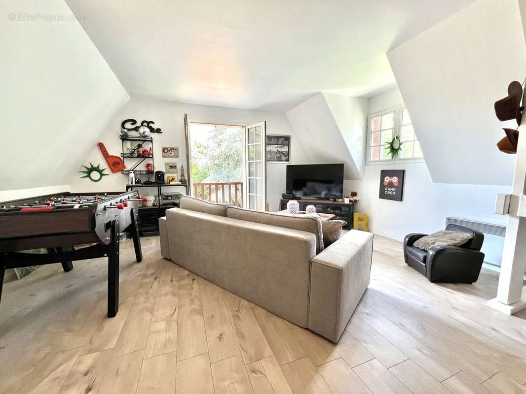 Maison à GRAVIGNY