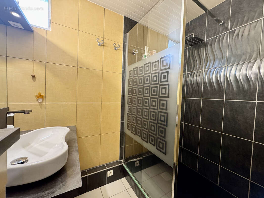 Appartement à CHAMALIERES