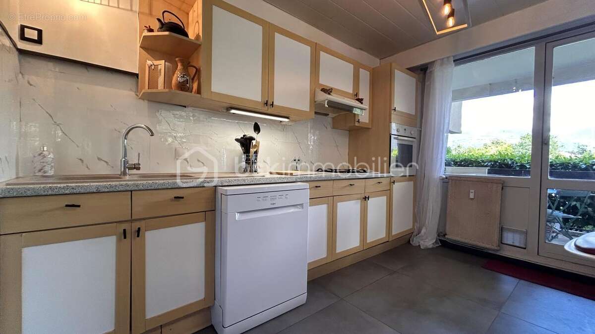 Appartement à ECHIROLLES