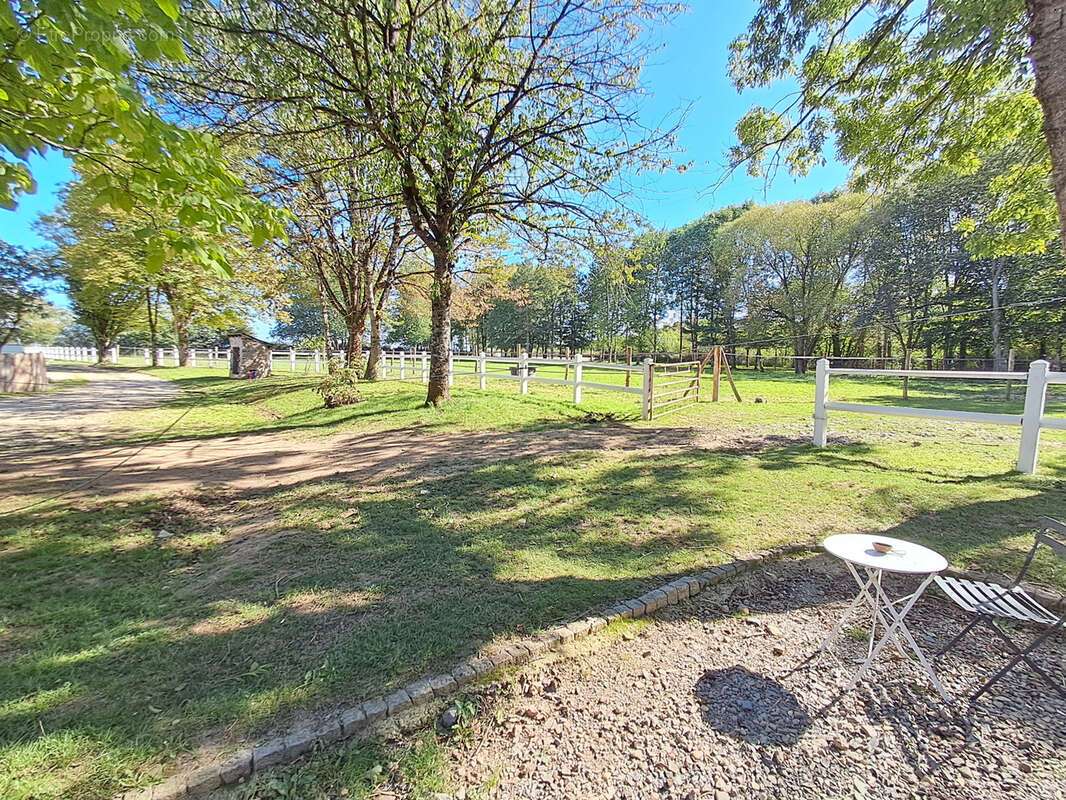 Maison à VILLIERS-CHARLEMAGNE