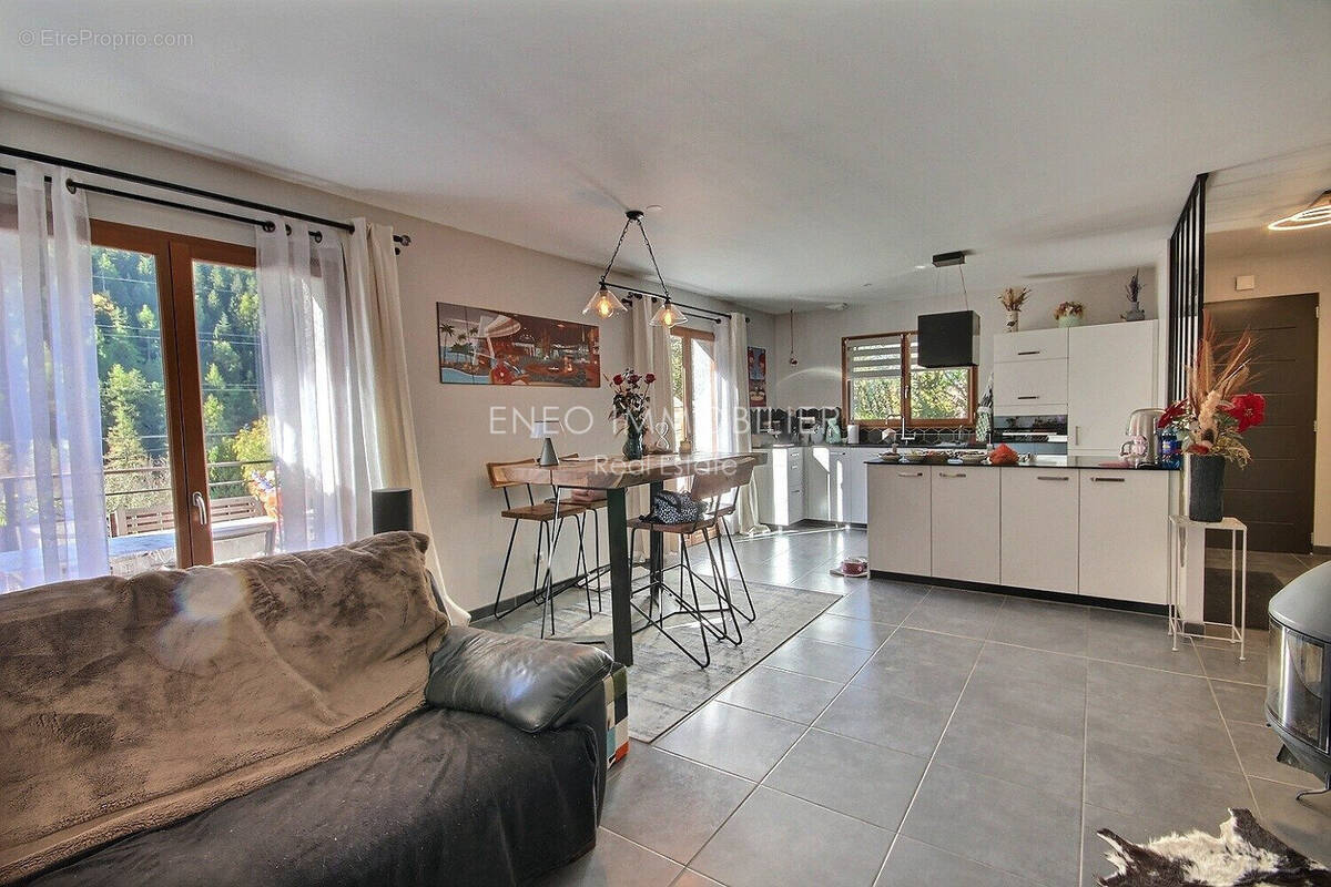 Maison à SEEZ