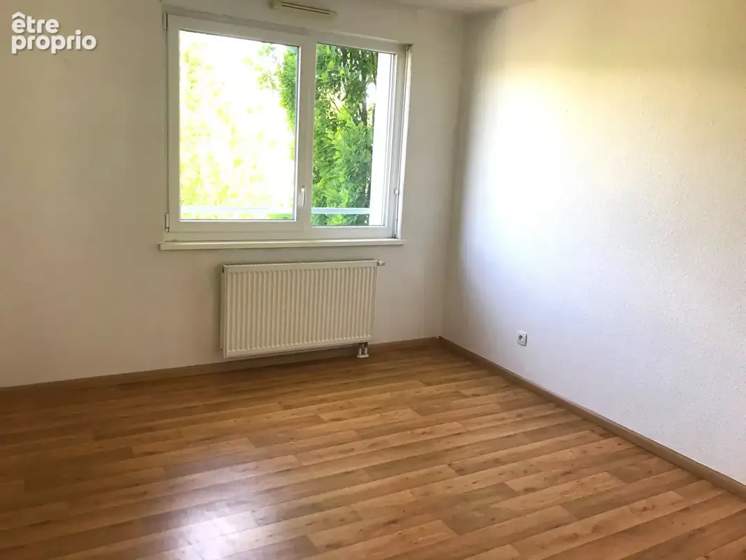 Strasbourg  Cronenbourg Appartement  4 pièce(s) 77.38 m2 - photo 4