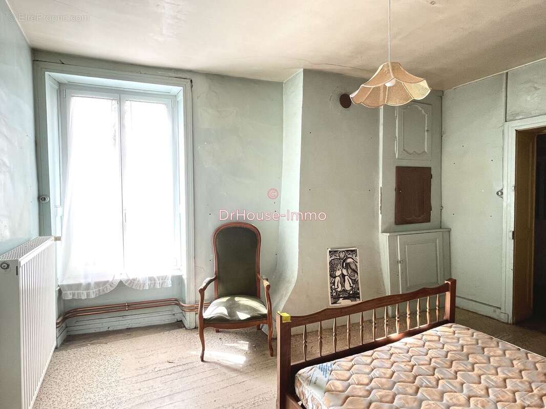 Commerce 215 m² à Monthureux-Sur-Saone  - photo 34
