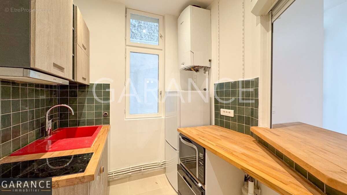 Appartement à PARIS-12E