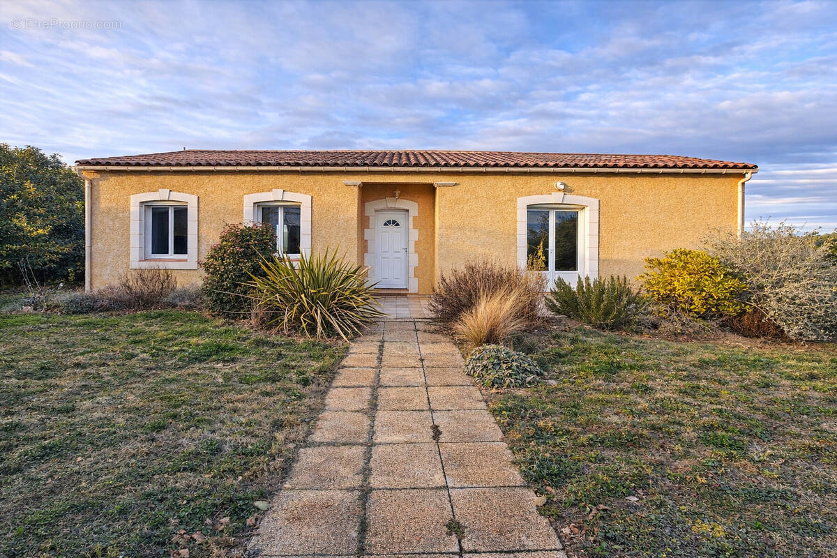 Maison à LAURAGUEL