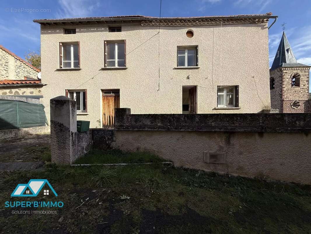 Maison à SAINT-JUST-PRES-BRIOUDE