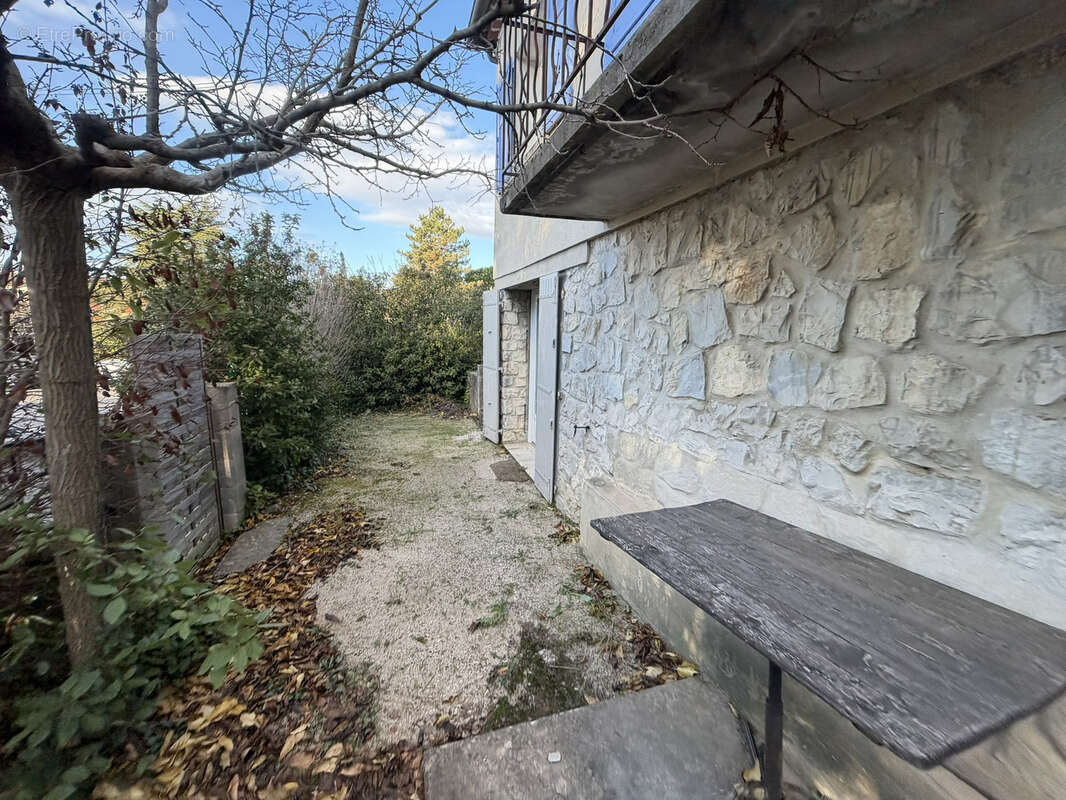 Maison à VAISON-LA-ROMAINE