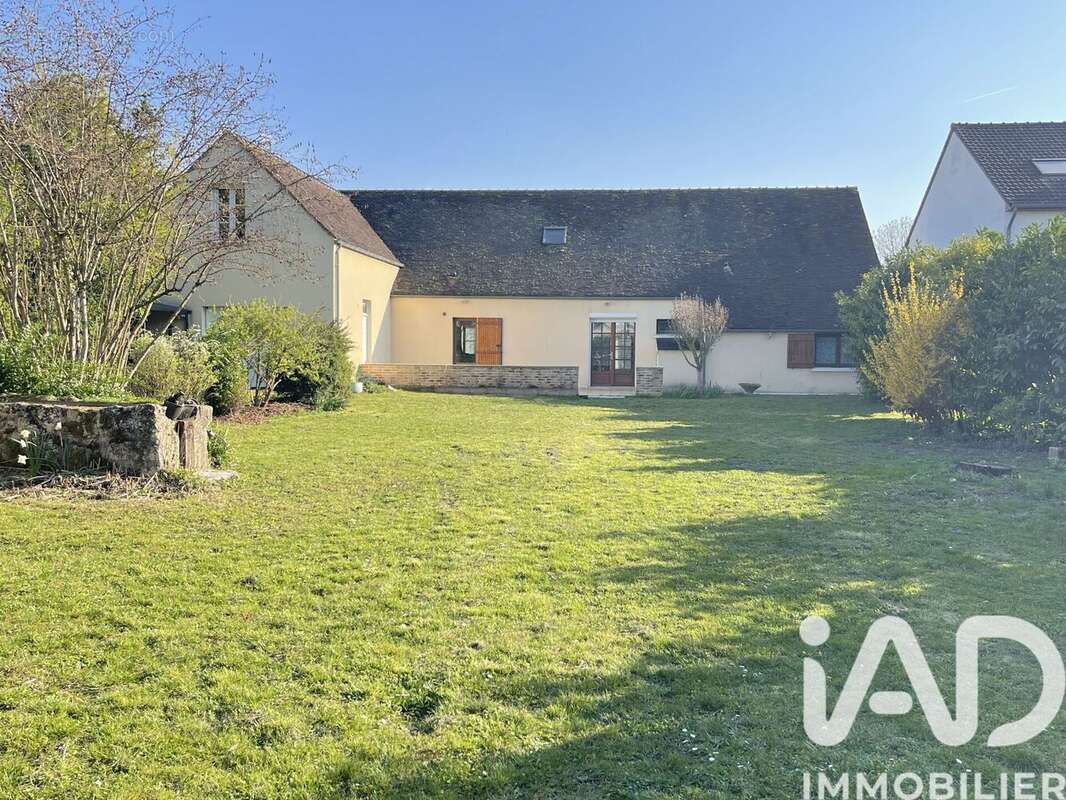 Photo 2 - Maison à MAROLLES-SUR-SEINE