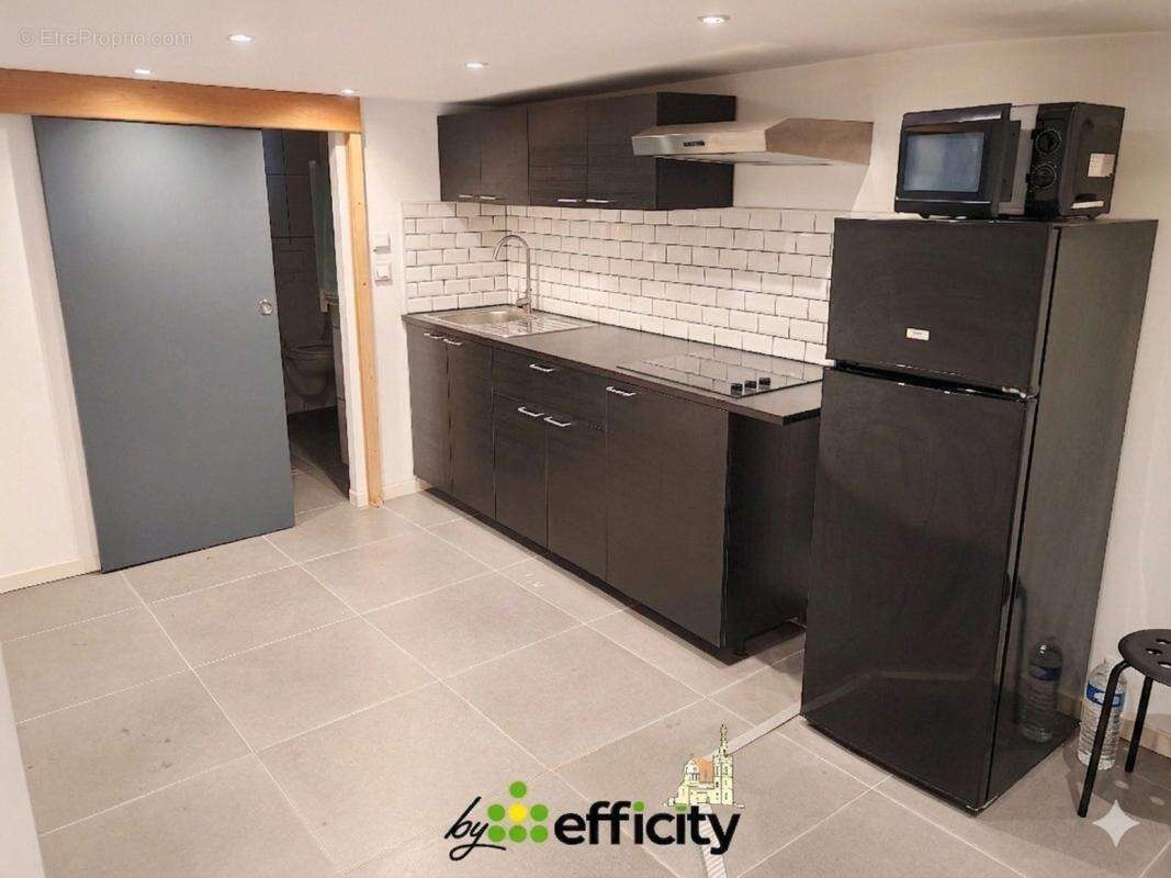 Locaux/Biens immobiliers - photo 7