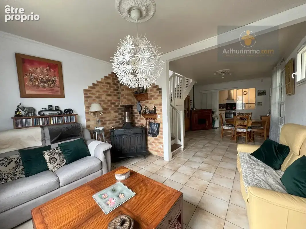 Photo Maison à La Verriere au prix de 357 500€