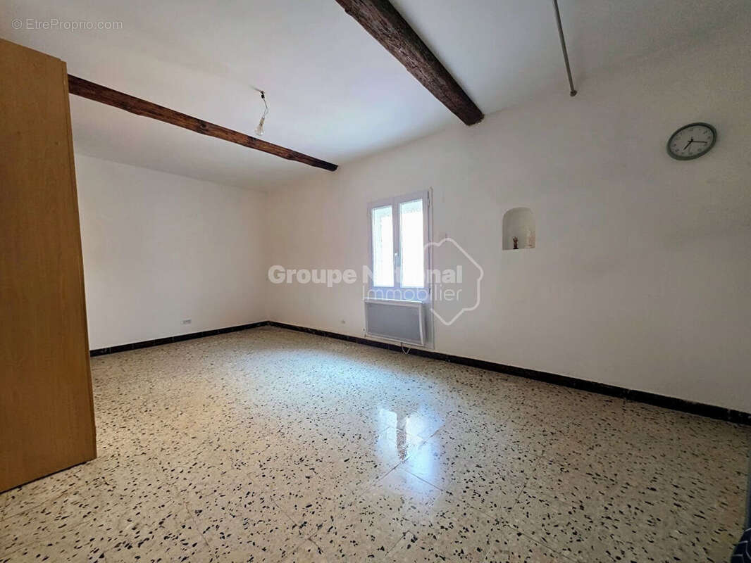 Exclusivité - Maison de ville - Charme et potentiel - photo 13
