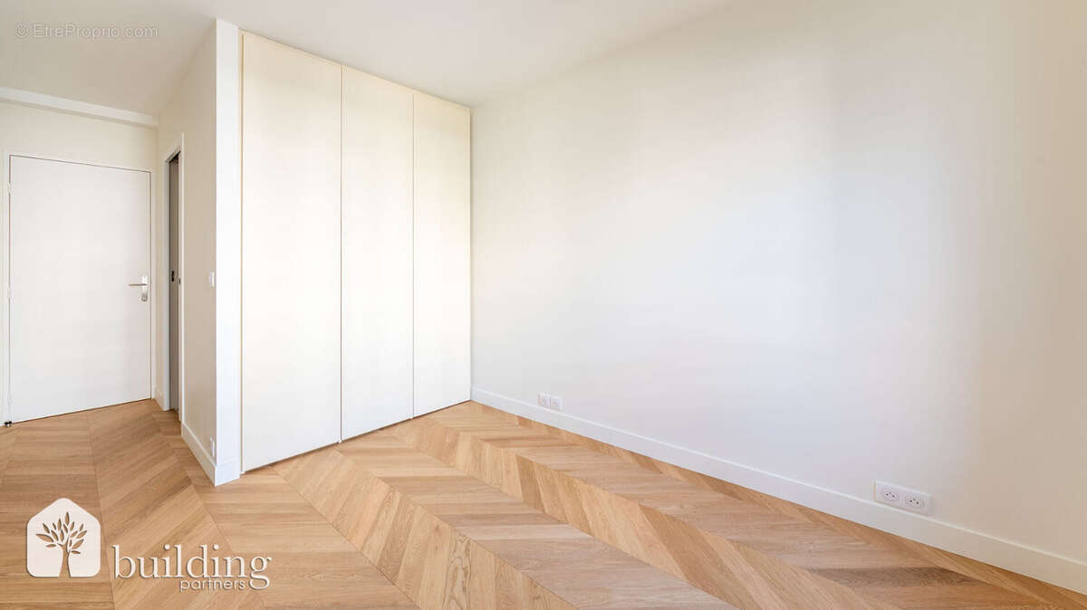 Appartement à LEVALLOIS-PERRET