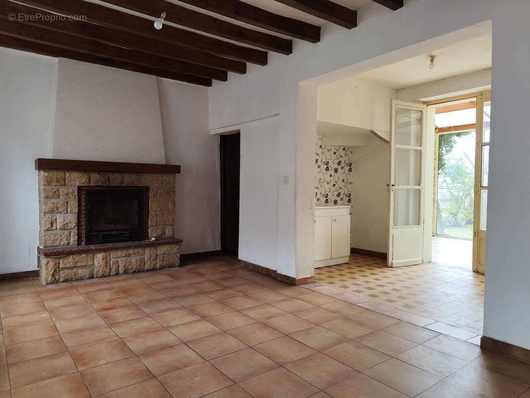 Maison à SABLE-SUR-SARTHE