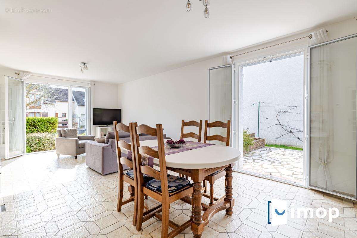 Maison à CORMEILLES-EN-PARISIS