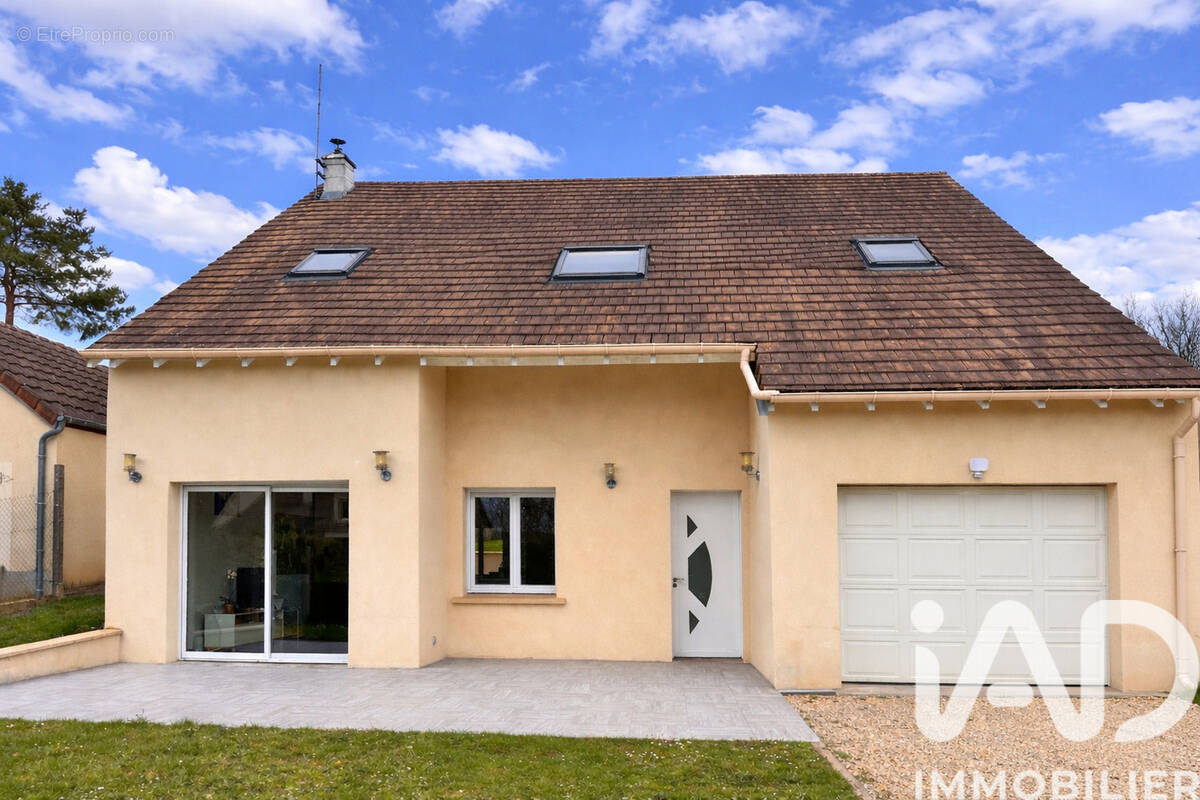 Photo 1 - Maison à LARDY