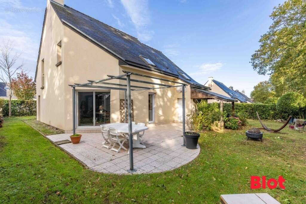 Maison à SAINT-GILLES