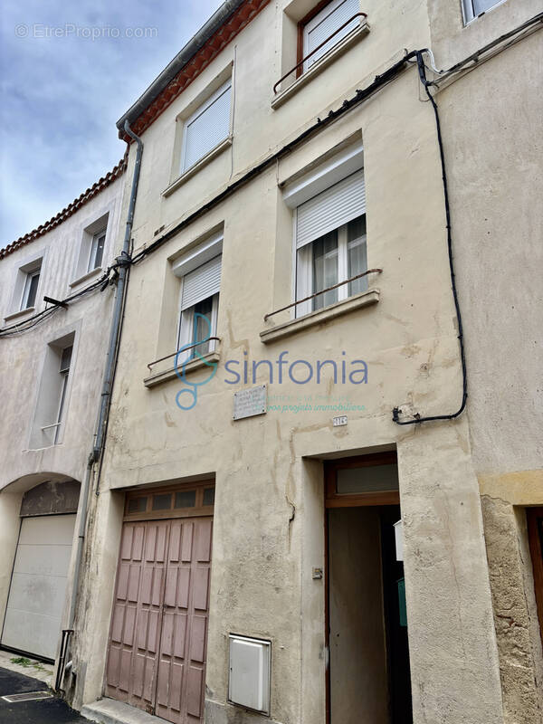 Appartement à LUNEL