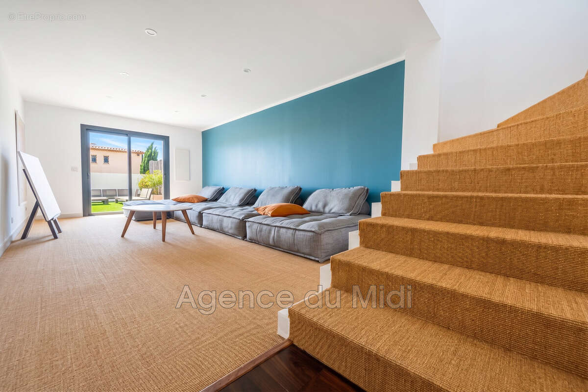 Maison 178 m² à Leucate  - photo 3