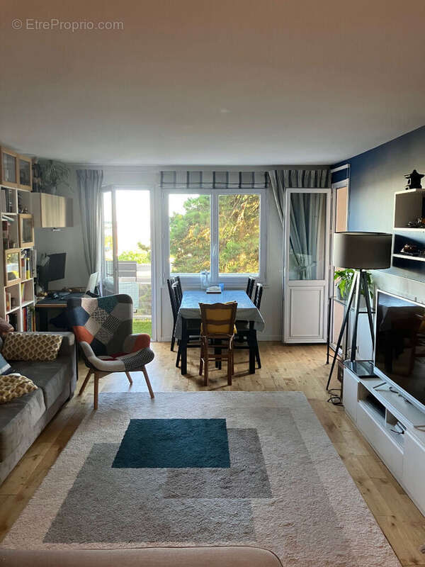 Appartement à SURESNES