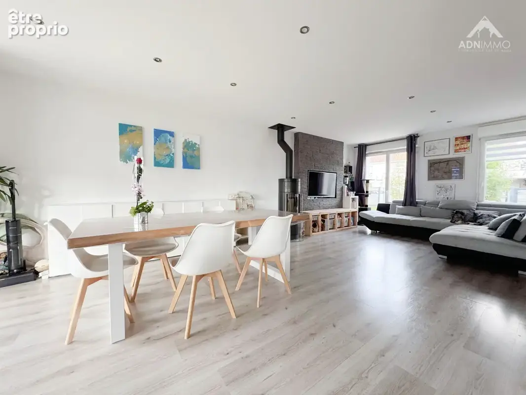 Maison 5 Pièces 131 m2 - photo 3