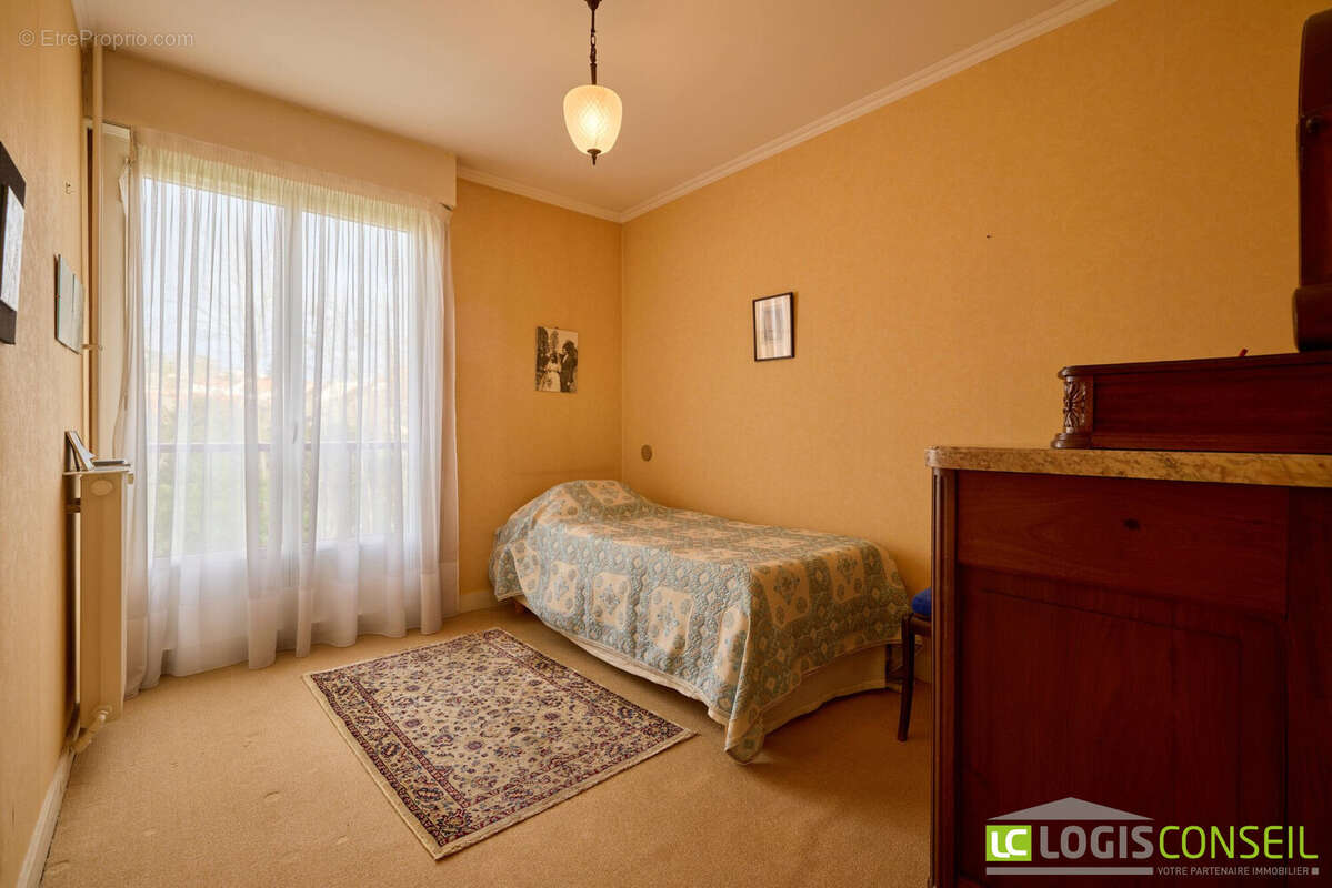 Appartement à CHATENAY-MALABRY