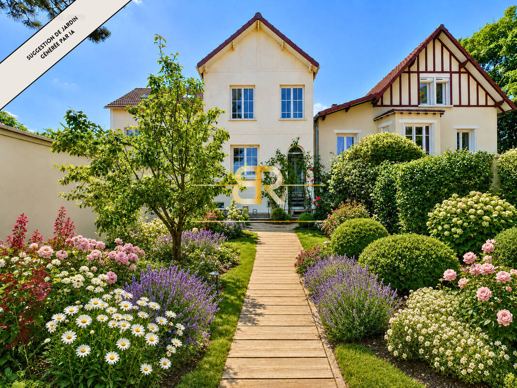 Photo Maison à Saint-Germain-En-Laye au prix de 589 000€