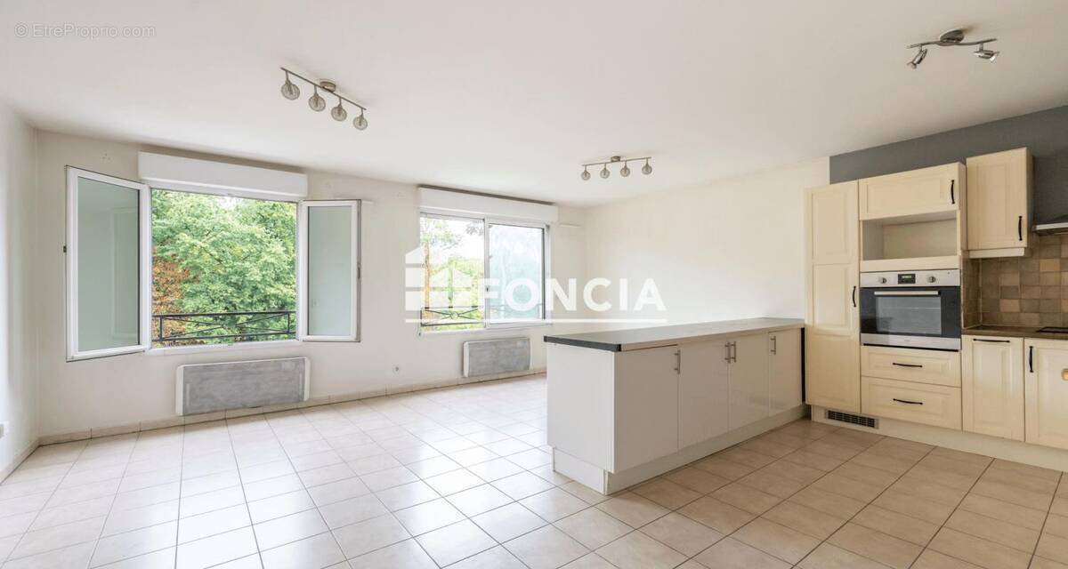 Appartement à CHATENAY-MALABRY