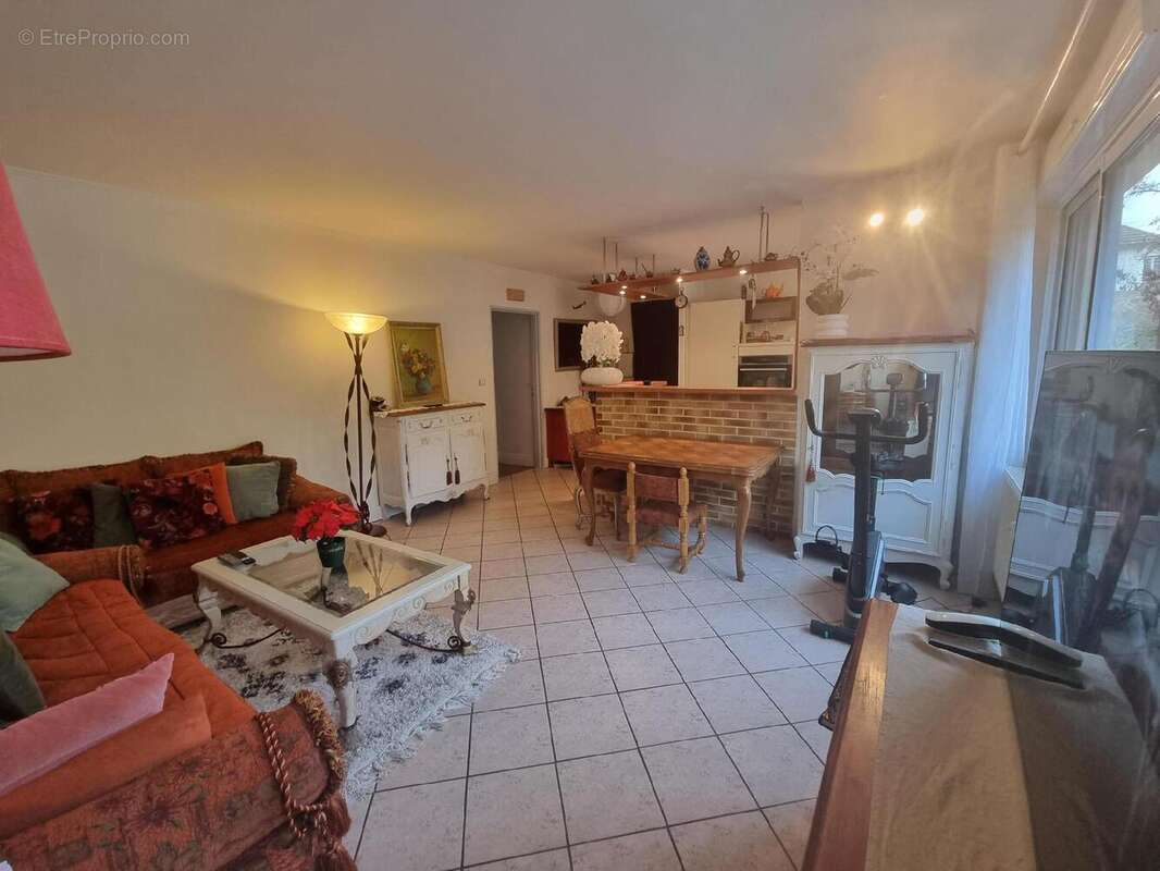 Photo 6 - Appartement à ARGENTEUIL