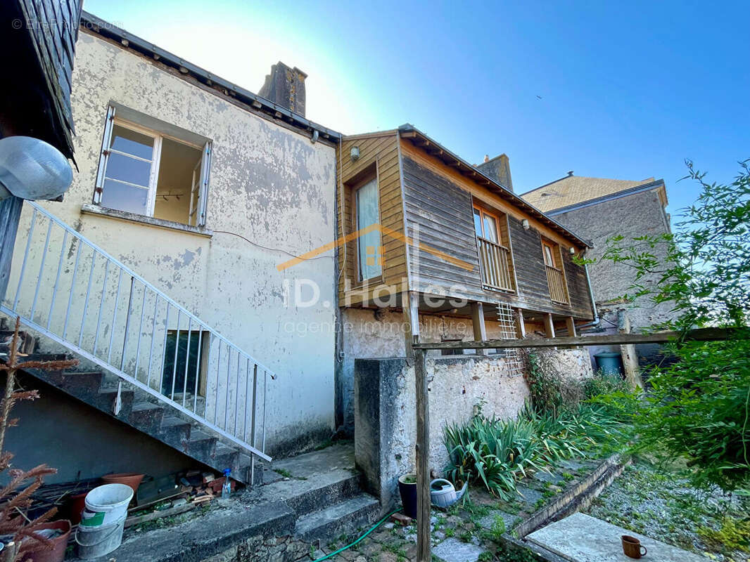 Maison à POUANCE
