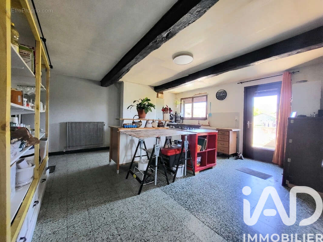 Maison 183 m² à Bourg-Fidele  - photo 5